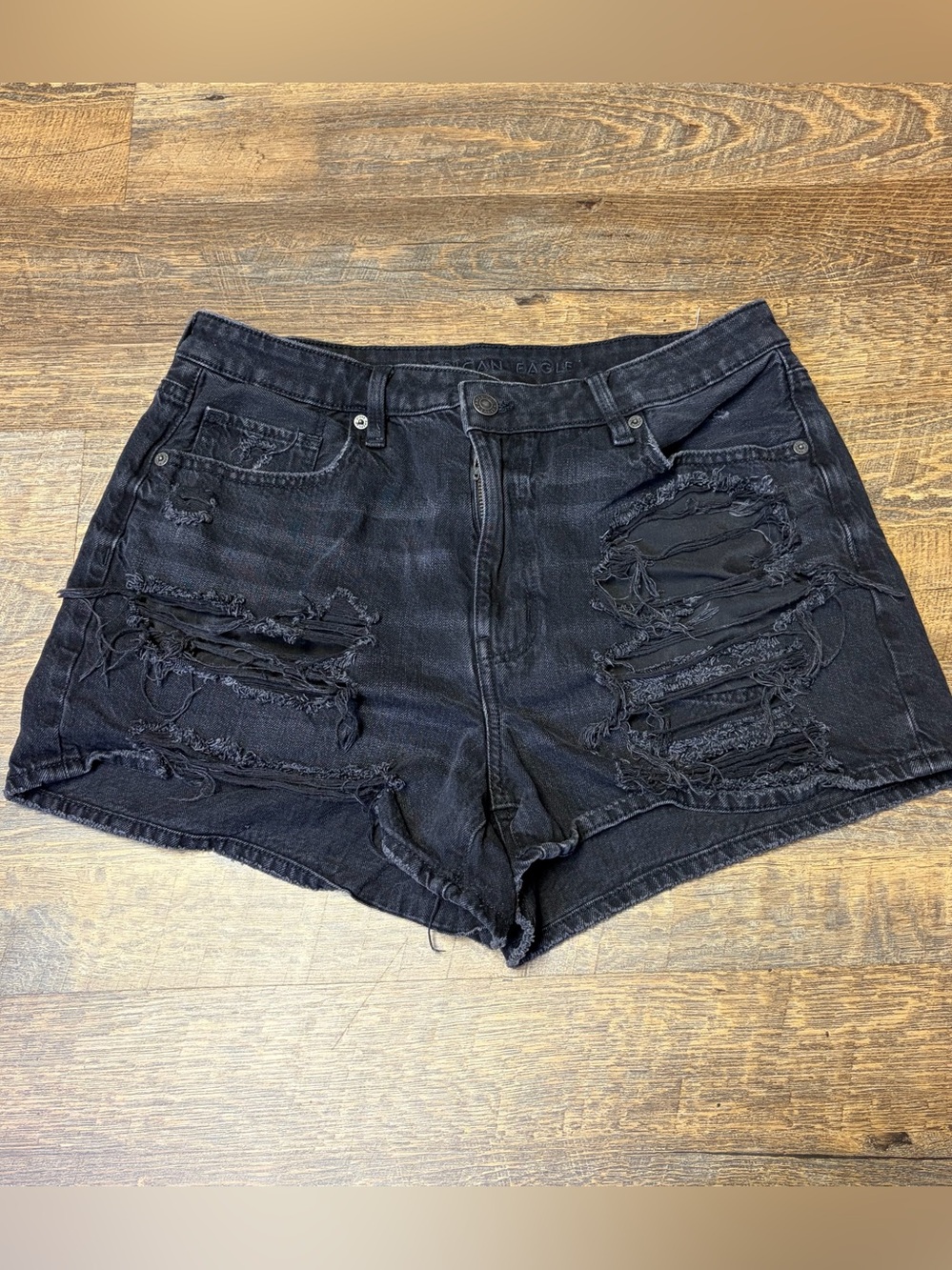 American Eagle Mom Short Women’s 12 Black Denim Jean Short Destroyed Ripped